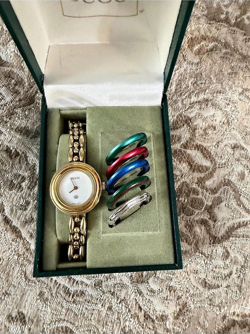 Gucci 11/12.2 Interchangeable Bezel Watch Gold & Multicolor